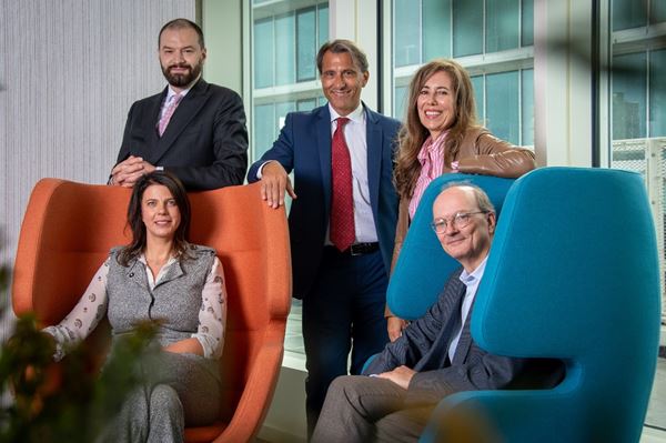 From left to right Eva Monard, Byron Maniatis, Renato Antonini, Lourdes Catrain, Christopher Thomas