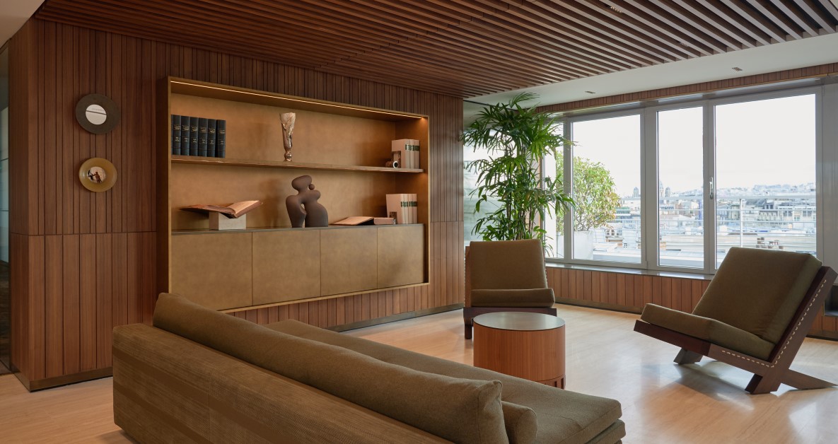 Hogan Lovells Paris office interior 2