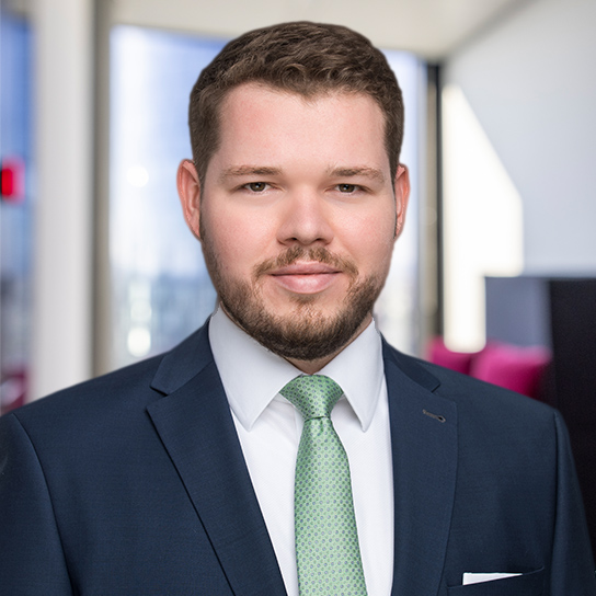 Maximilian Höslinger, LL.M.