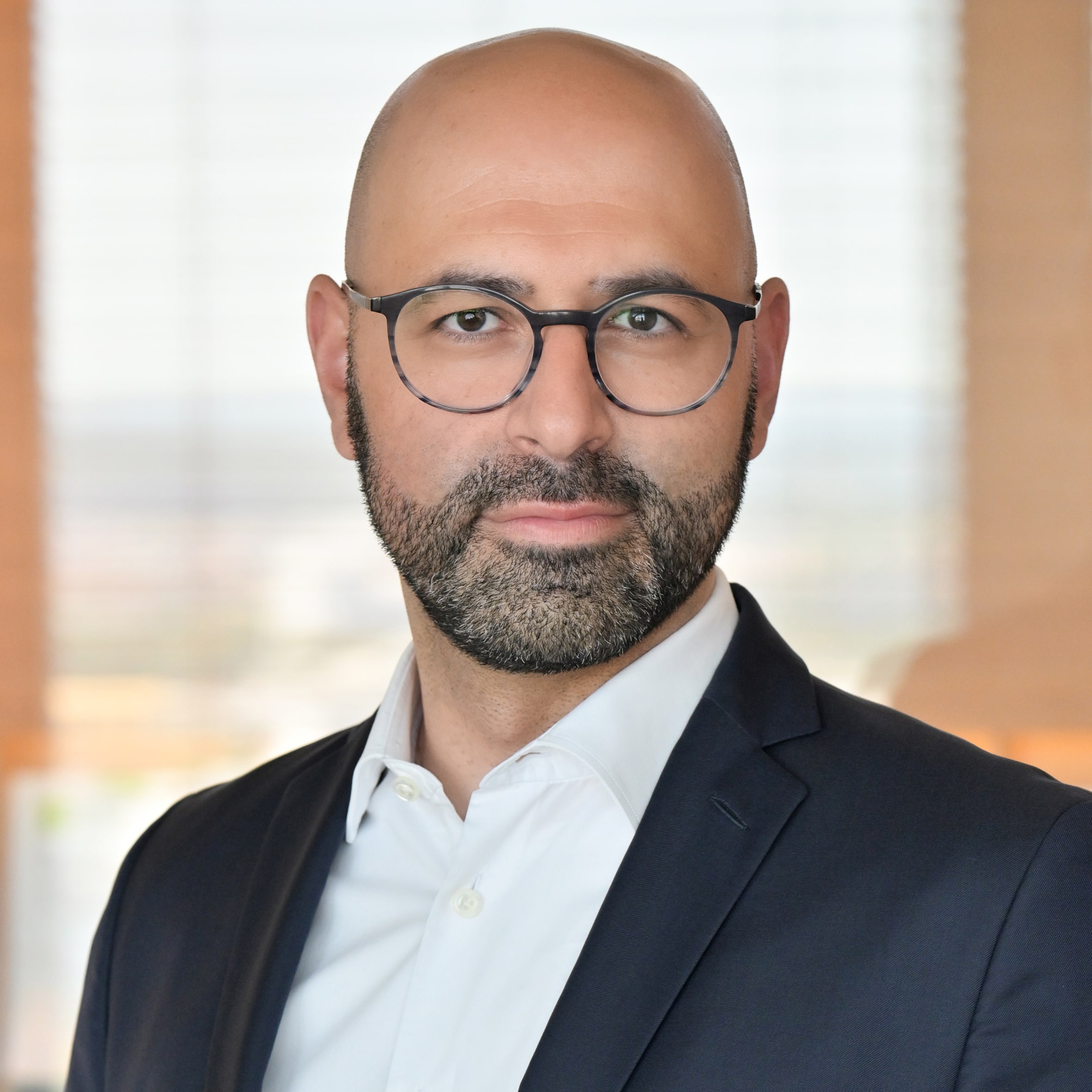 Dr. Mesut Korkmaz, LL.M. (LSE)